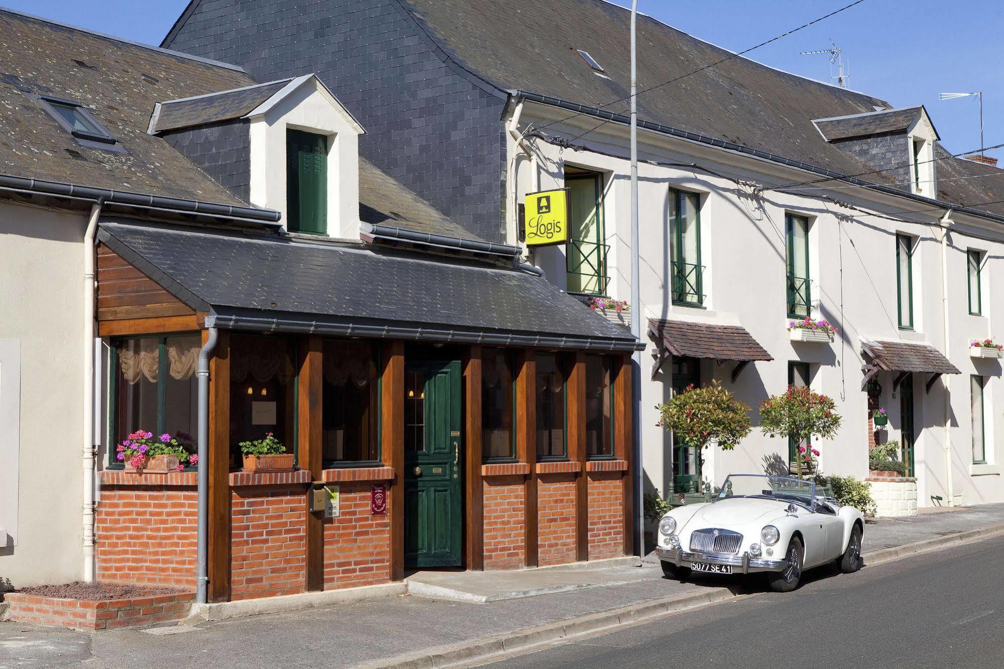 Logis Hotel O En Couleur Oucques-la-Nouvelle Exterior photo